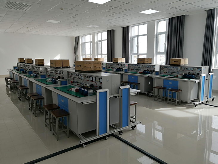 電工基礎實驗臺